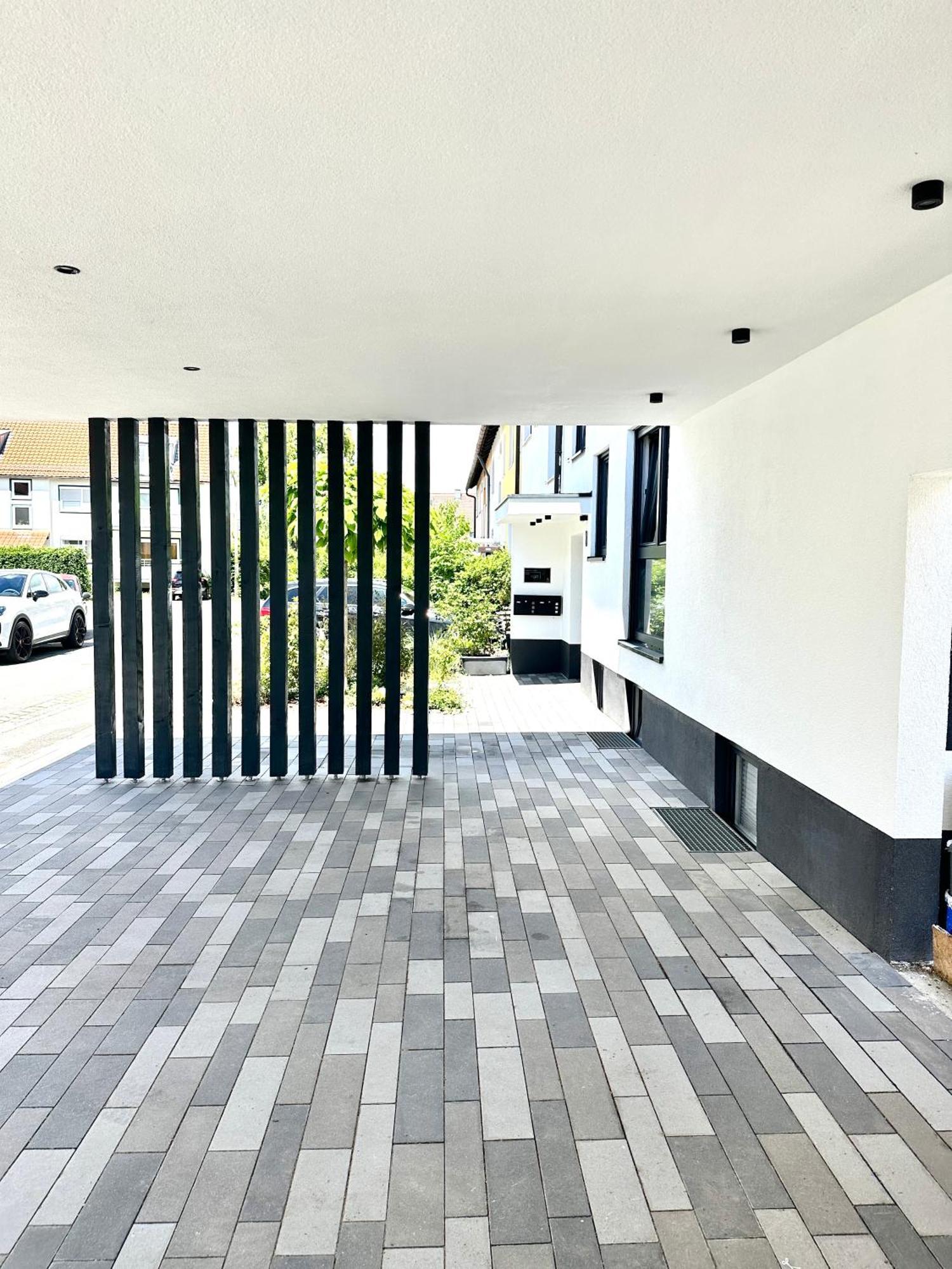 Dayyounglife Mit Terrasse Grill Parkplatz Núremberg Exterior foto